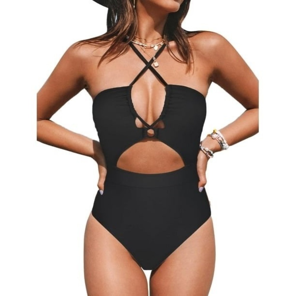 Cupshe Black Cutout One Piece Swimsuit Criss Cross Neck Shirred Bust NWT Large